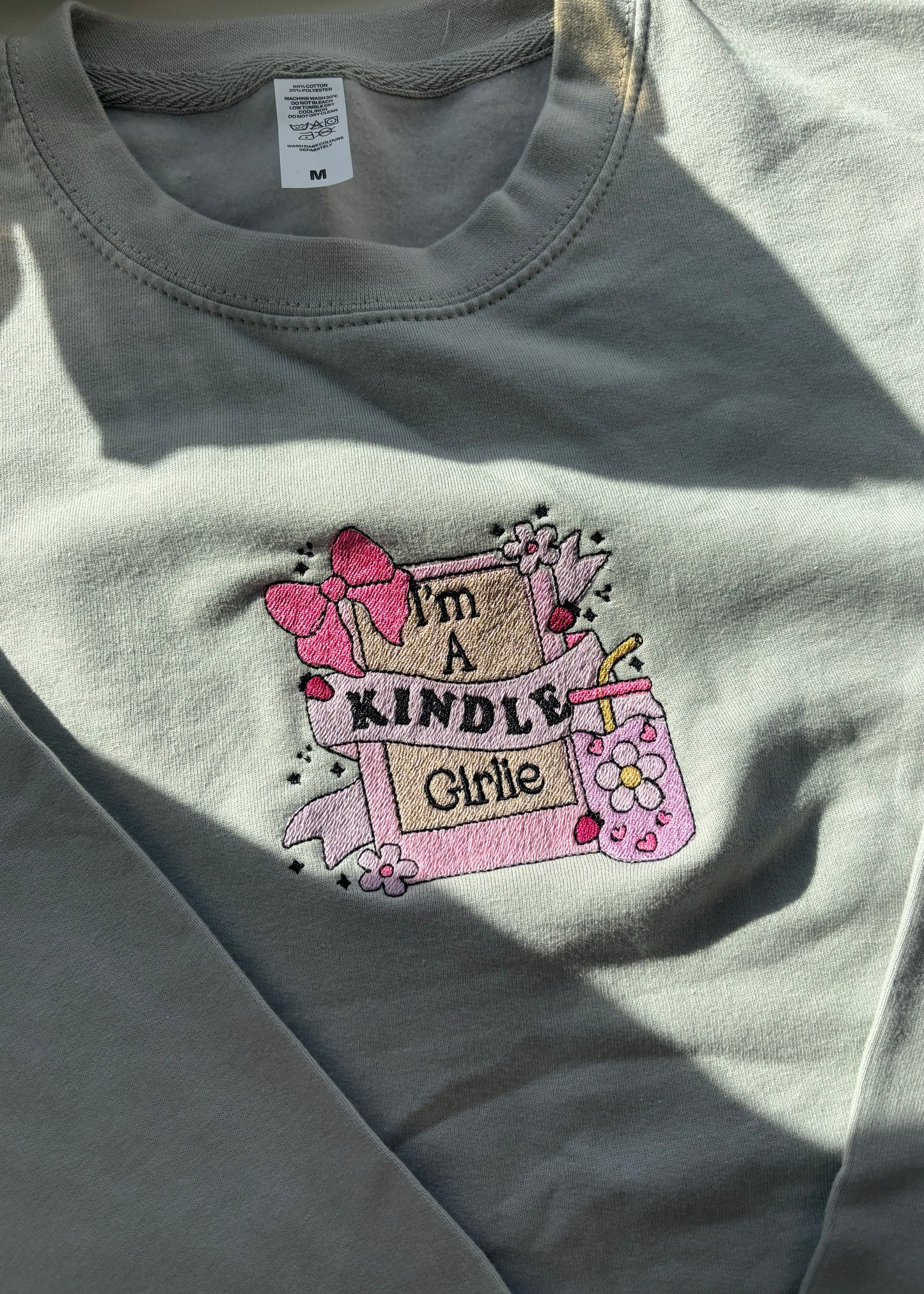 I’m a kindle girlie sweatshirt