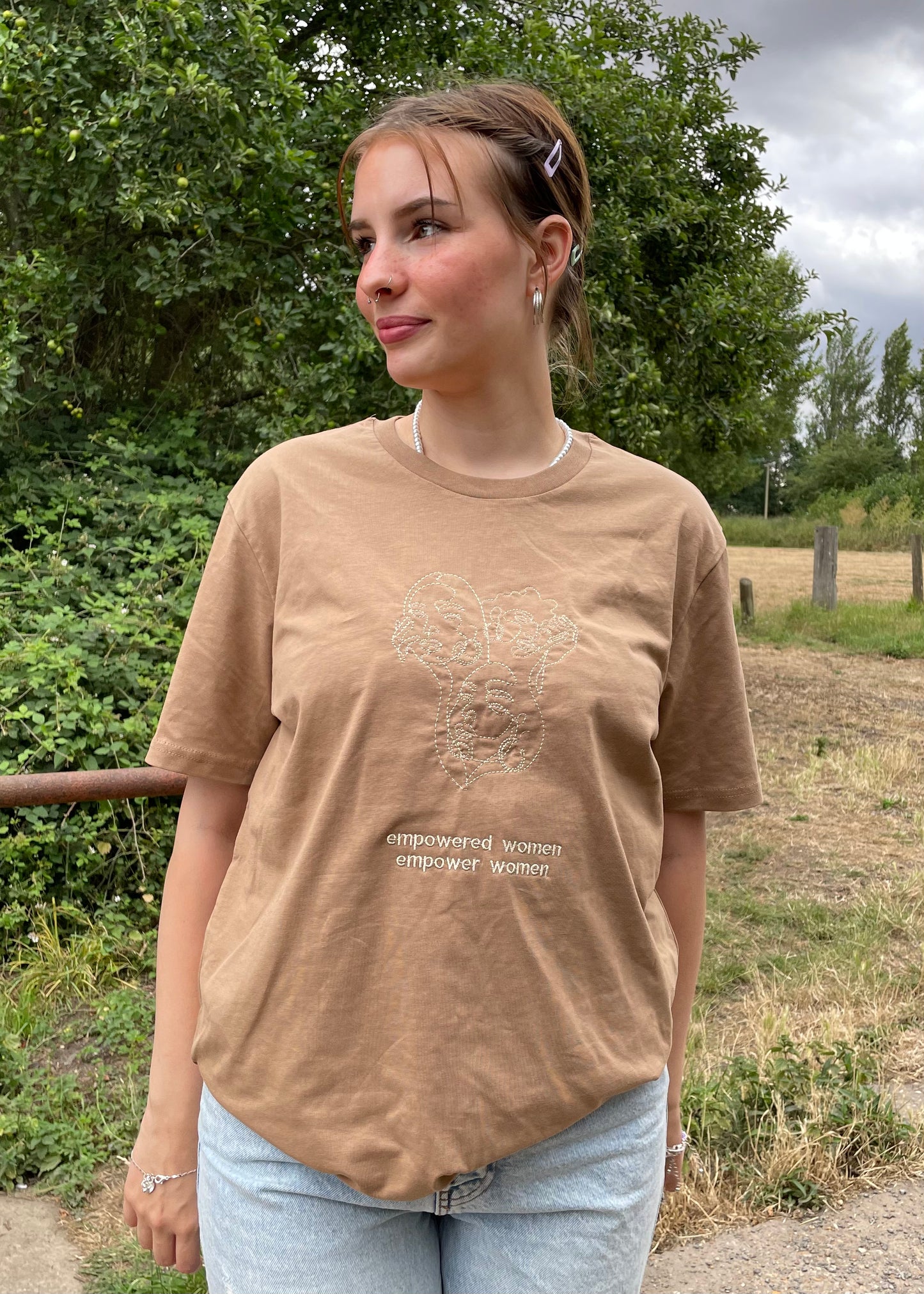 EMPOWERED WOMEN BROWN TEE